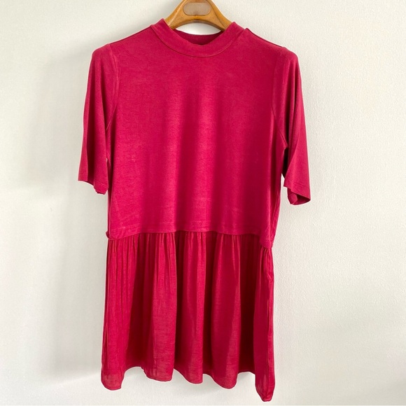 A Pea In The Pod Maternity Tunic Size Medium - Picture 1 of 4